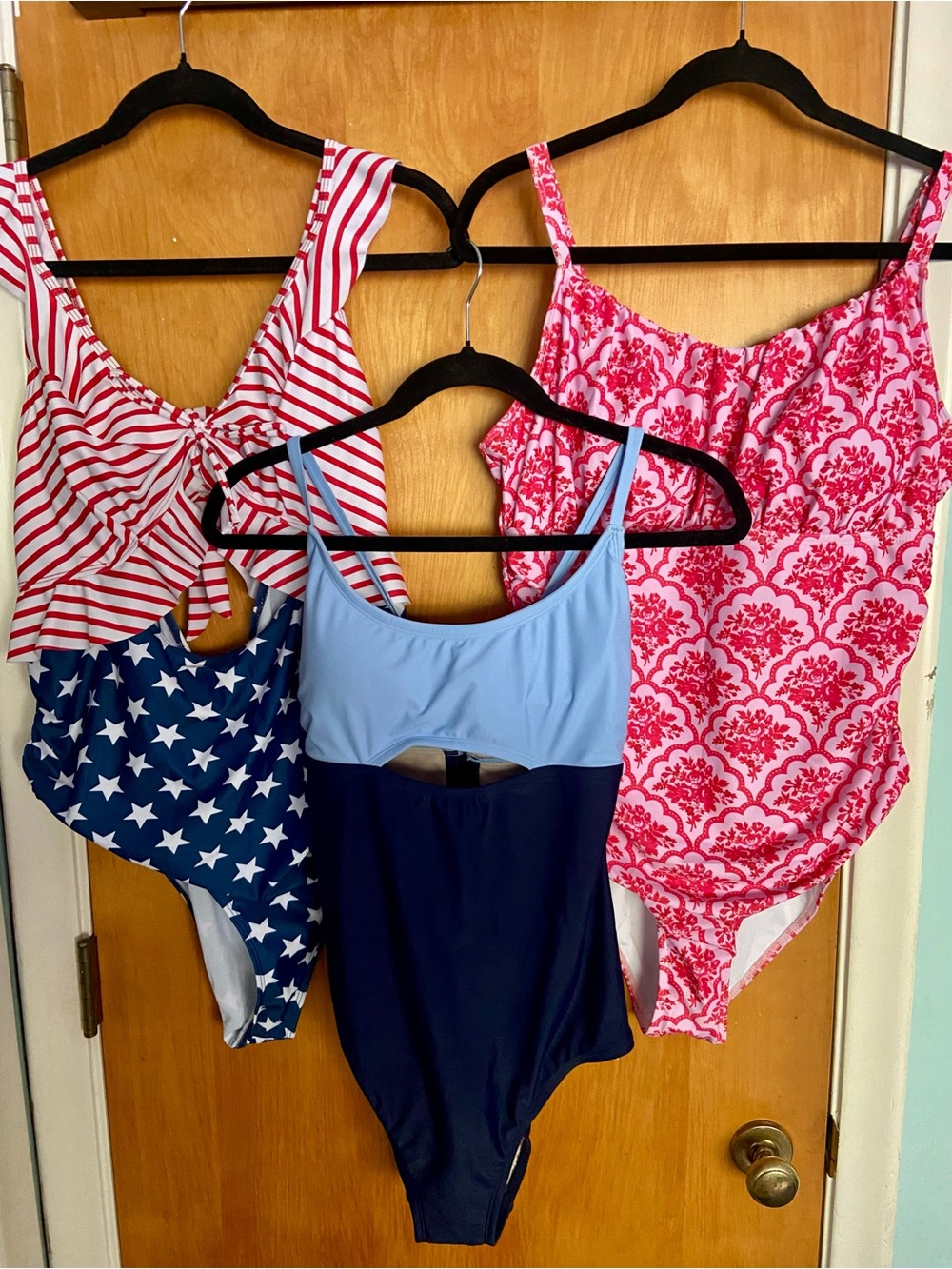 🩵🩷BATHING SUIT BUNDLE Women’s 2x(NWOT) 2x(NWOT) Large(NWT) Lots of Summer Left!